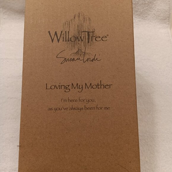 WILLOW TREE "LOVING MY MOTHER" FIGURINE (NEW IN THE BOX) - SKU#27921 - Picture 6 of 9
